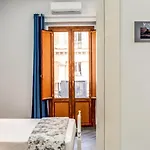Agora Borsa 4*